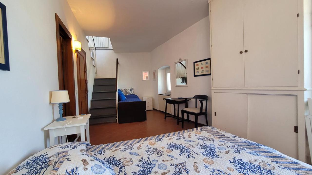 L'Arpara Casa Al Molo Dal Mare Al Castello Lerici Exterior photo